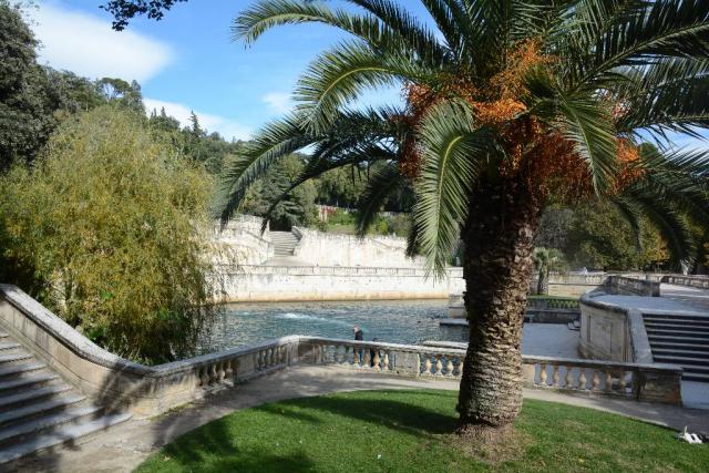 Nimes Jardins de la Fontaine 2