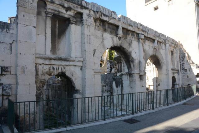 Nimes Porte Auguste 2