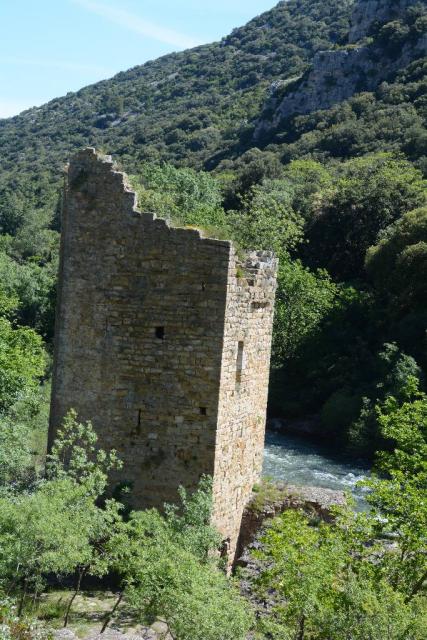 St Guilhem anciens moulins 005