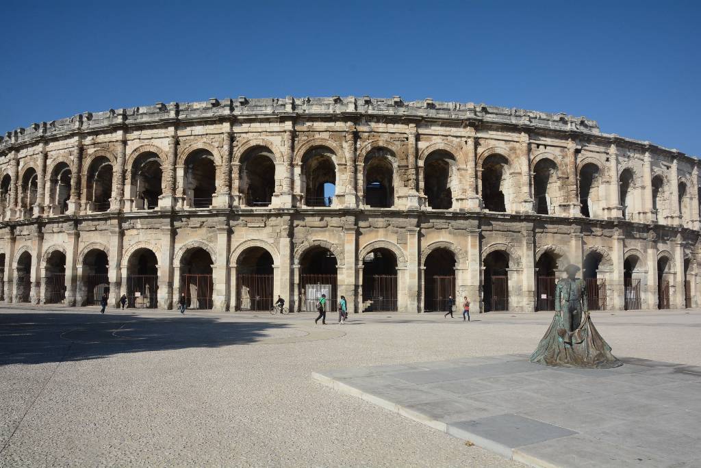 Nimes Arenes1